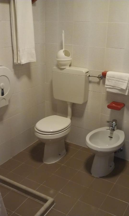 ברשה Albergo Casa Dell'Ospite חדר תמונה