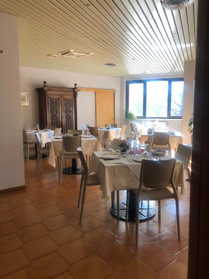 ברשה Albergo Casa Dell'Ospite מראה חיצוני תמונה